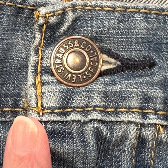 Levi's 527 Slim Bootcut Jeans Mens 36x31 (measured) Blue Medium Wash Denim - Picture 10 of 11